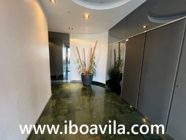 PISO EN  PONTEVEDRA 