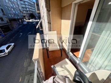 PISO EN  PONTEVEDRA 