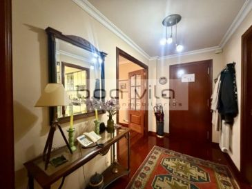 PISO EN  PONTEVEDRA 